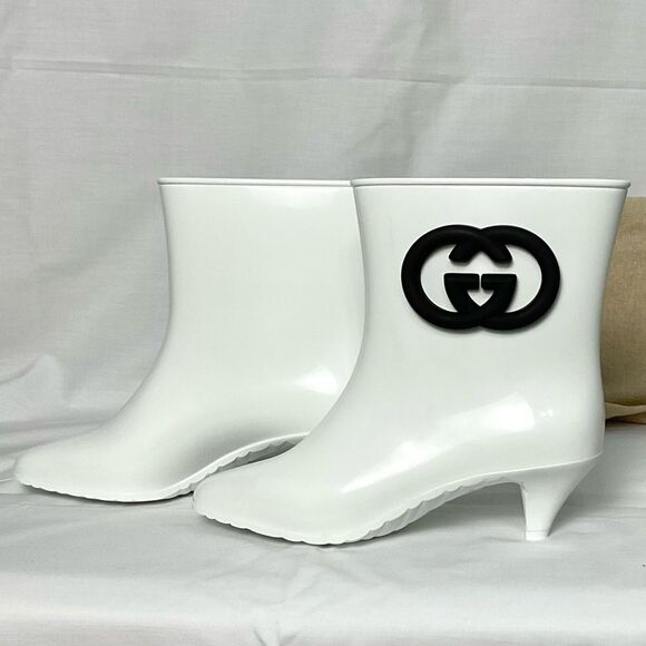 Authentic Gucci Rubber Ankle Boots White GG Logo Sz 38 New Pointed Toe Bootie - Picture 5 of 13